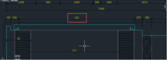 在CAD中兩個標注的樣式相同但是顯示不同 在CAD中兩個標注的樣式相同但是顯示不同